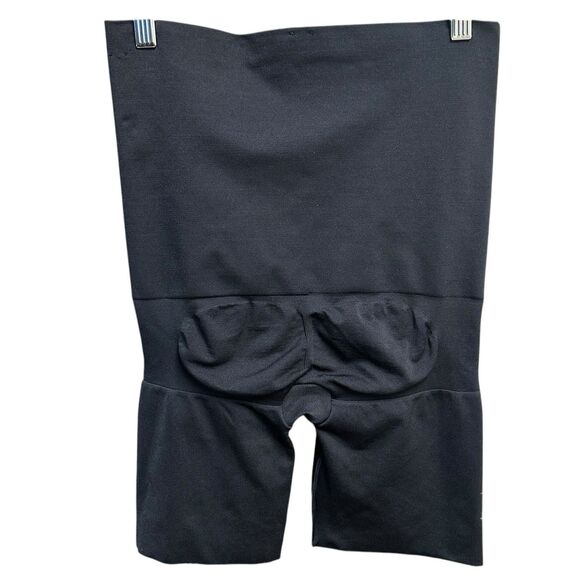 Assets By Spanx Remarkable Result High Waist Mid Thigh Shaper Black Plus Size 1X - Picture 4 of 12